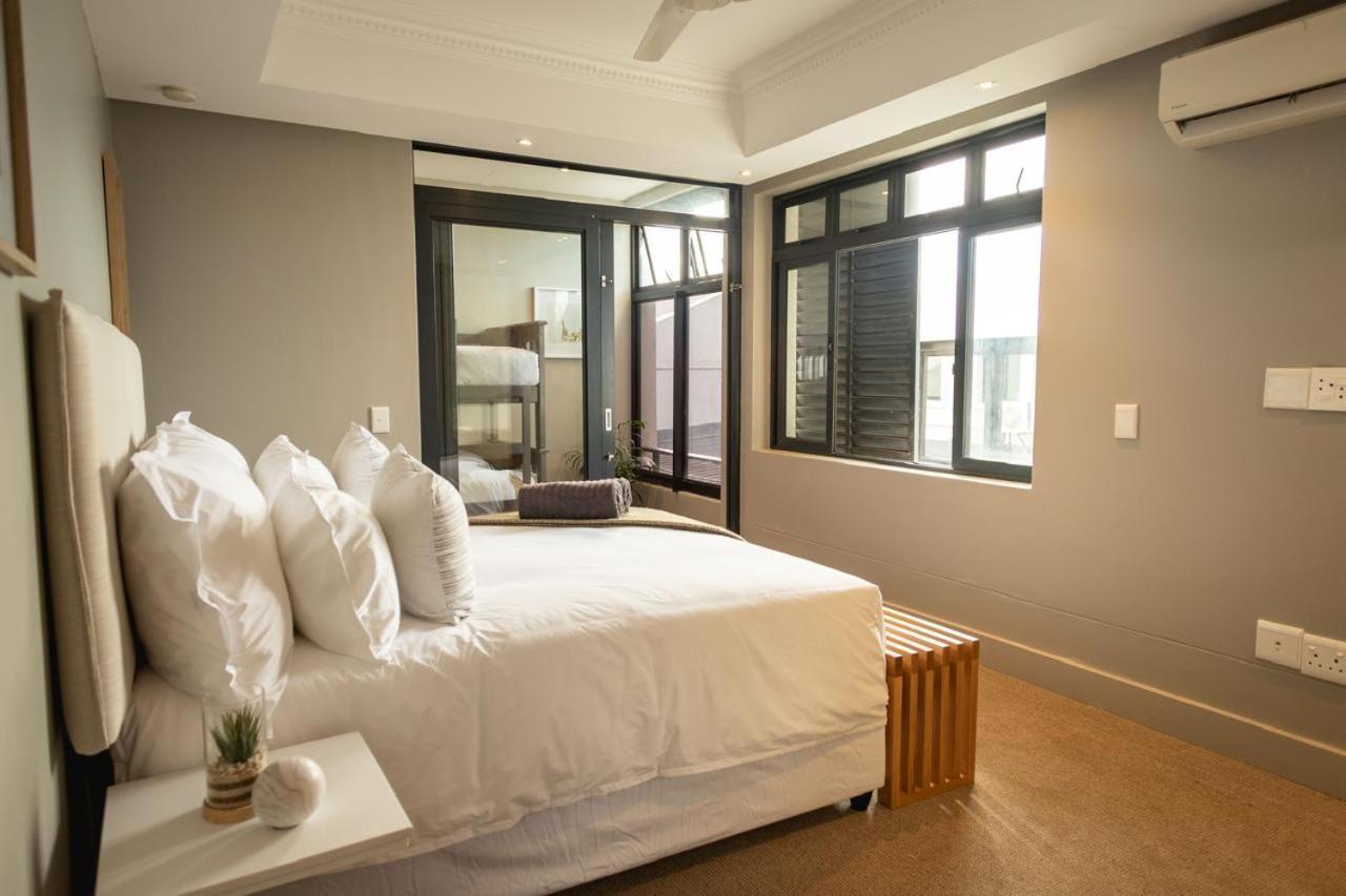 Hermanus Waterfront, Ocean Deluxe - Apartment 2 ภายนอก รูปภาพ
